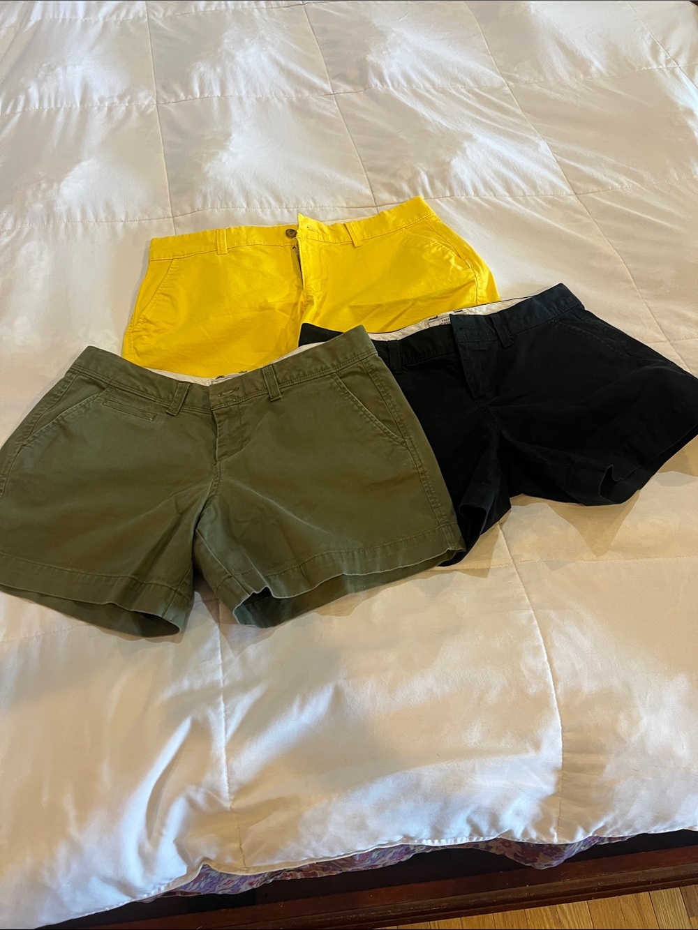 Old Navy Women's Cotton Shorts in Yellow, Olive & Black